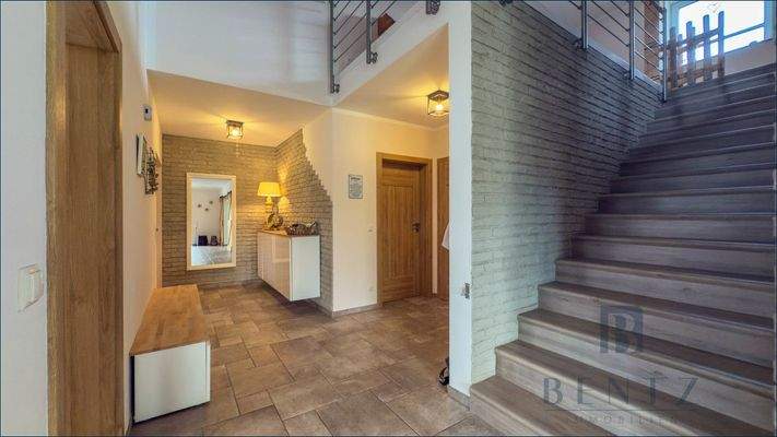 Eingang und Zugang Dachgeschoss