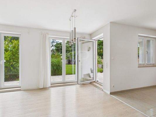 Eintritt in den offen Wohn- und Küchenbereich