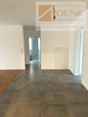 einladend u. freundlich der Eingangsbereich