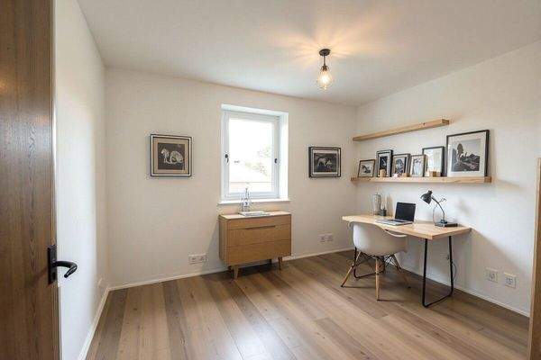 Arbeitszimmer (mit KI digital verändert)