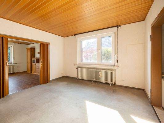 Wohn- und Esszimmer (EG)