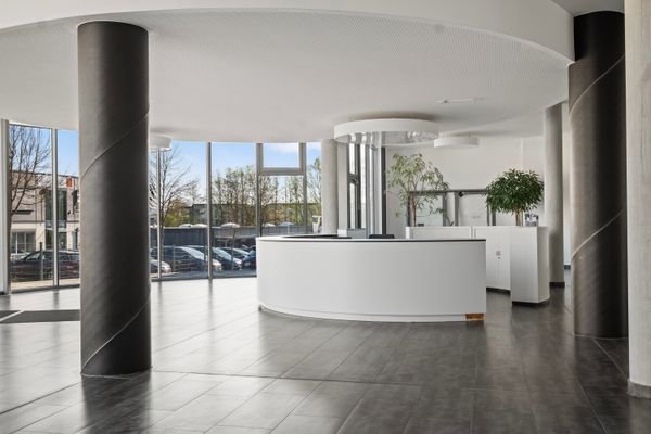 2025-04 Fotos Innen 1. OG  (9).jpg