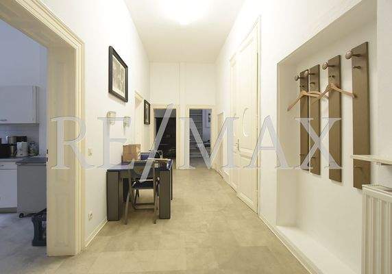 Derzeitige Gewerbefläche im Hochparterre