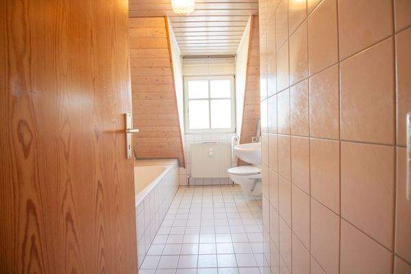 2-5-Zimmer-Wohnung-Ruflingen-Mengen-12