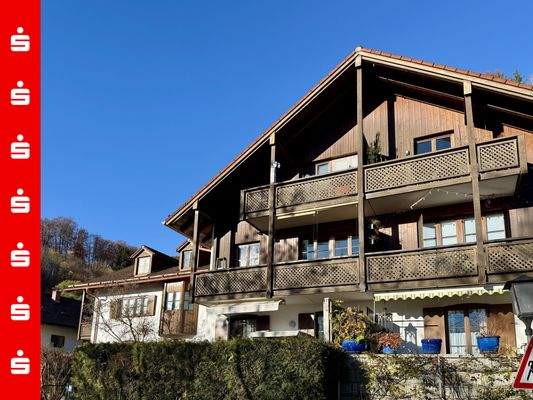 Ostseite des Mehrfamilienhauses