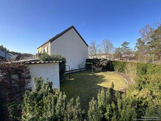 Blick auf das Haus und Garten