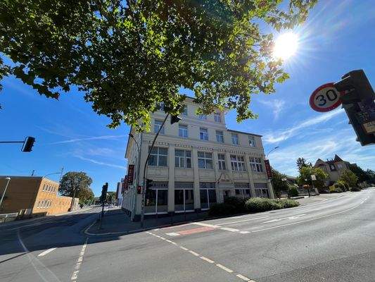 Haus, das Apartment ist ca. 200m vom Bhf. Friedberg entfernt und nur wenige Gehminuten bis zur Innenstadt von Friedberg