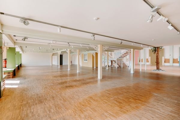Verkaufshalle