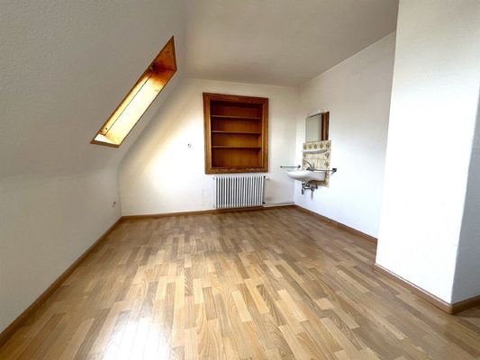 DG: Zimmer 4