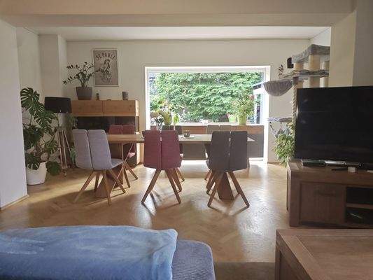 9035KC-04 Wohnzimmer