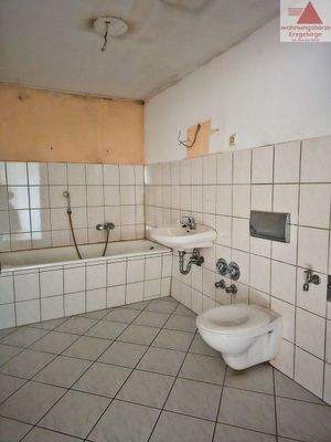 Einraum-Wohnung OG li