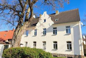Haus - (KI generiert) Sanierungsbeispiel