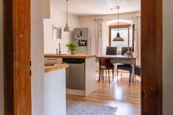 Küche (Küchenzeile inkl.)