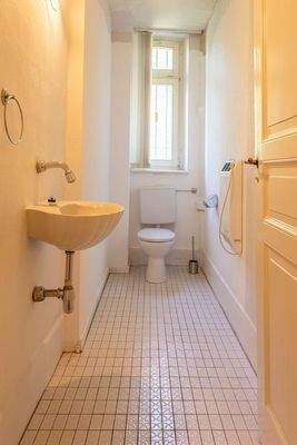 Gäste-WC Hochparterre