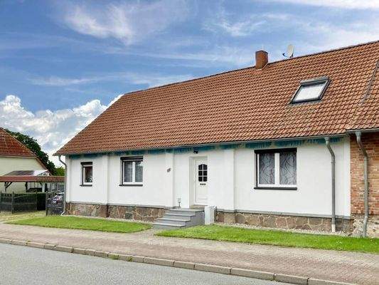 Hausansicht Straßenseite