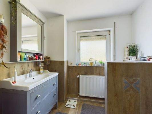 Badezimmer 1. OG Haupthaus Nr. 26 