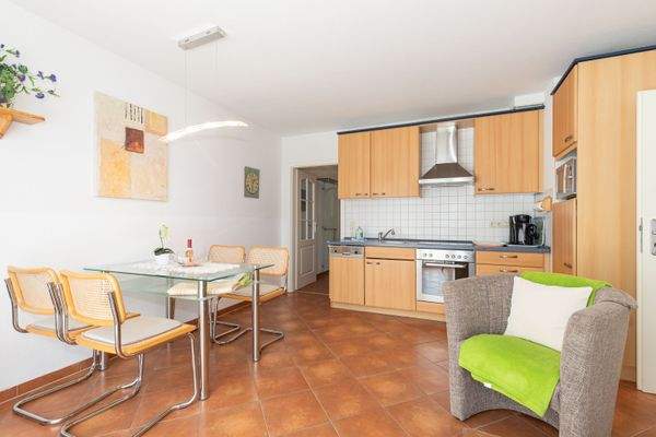 Die großzügige Wohn-Ess-Küche