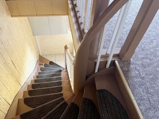Treppe EG/DG