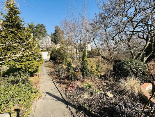 Zuwegung zum Haus