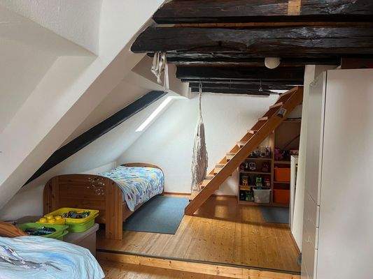 großes Kinderzimmer