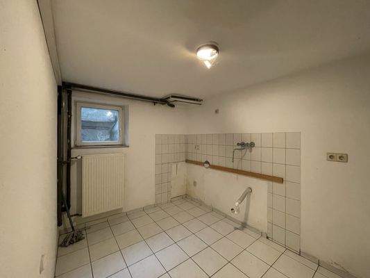 Küchenvorbereitung Keller