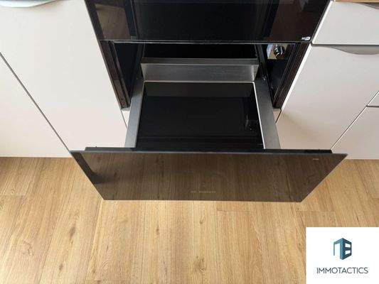 Detailbild Küche Wärmeschublade