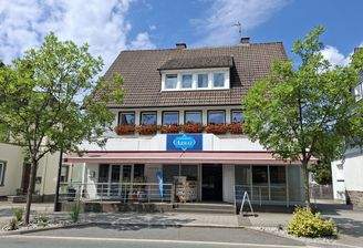 Straßenansicht