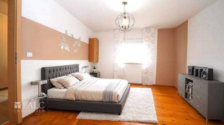 Hauptschlafzimmer (Vis.) 1. OG