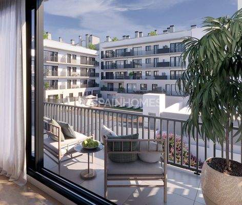 Sustainable Flats in a Complex with Pool in Barcelona Terrassa