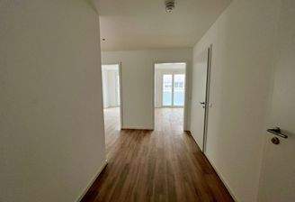 W29_Eingangsbereich_website