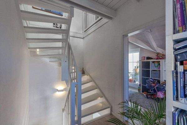 Treppe zum Spitzboden