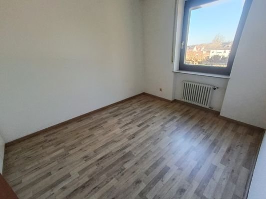 Schlafzimmer Straßenseite