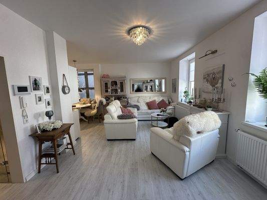 Wohnzimmer (OG rechts)