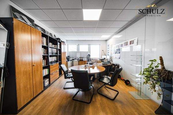 Premium-Bürofläche für strategische Entscheidungen auf Augenhöhe