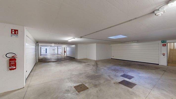 EB-035-367-Villino-in-residence-Padenghe-sul-Garda