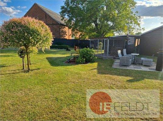 Terrasse mit Feuerstelle