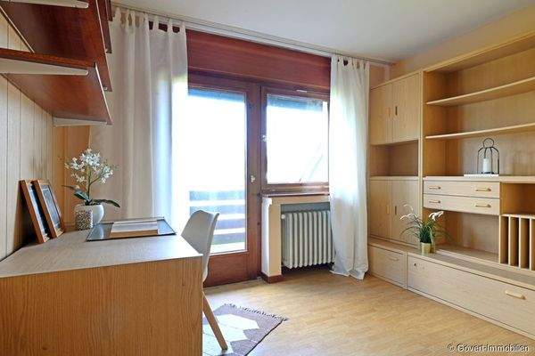 Arbeits- oder Kinderzimmer OG