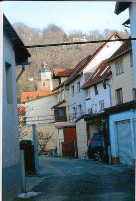 Zufahrt zum Hintereingang u. Gewerbehof