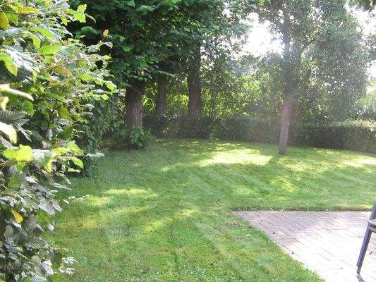 Gartenansicht Sommer (Archiv)