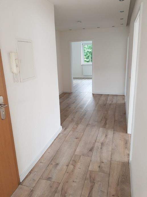 Objektbeschreibung: ... - Vermietung 4-, Mehr-Zimmer-Wohnungen