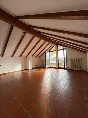 Helle Maisonette-Wohnung