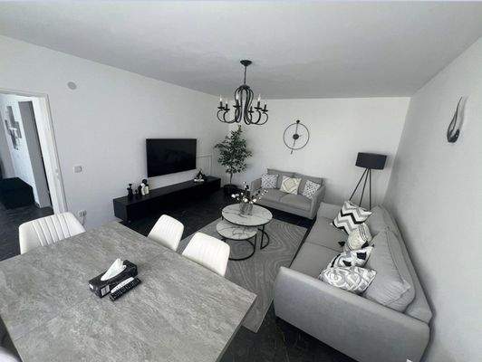 Blick in den Wohnbereich (2)