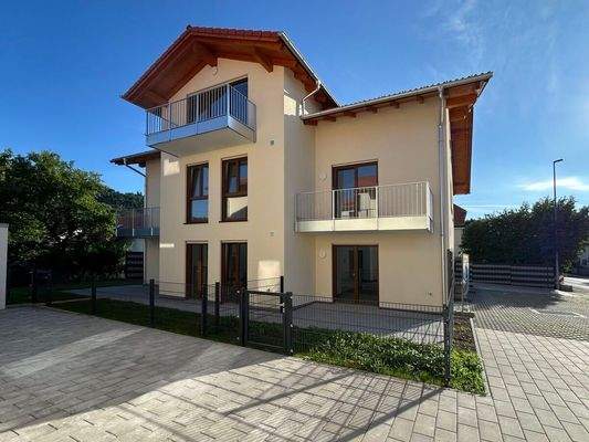 Die Wohnanlage in der Südansicht