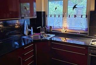 EXKLUSIVE HOCHGLANZKÜCHE