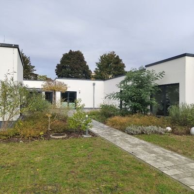 Gemeinschaftsterrasse hofseitig