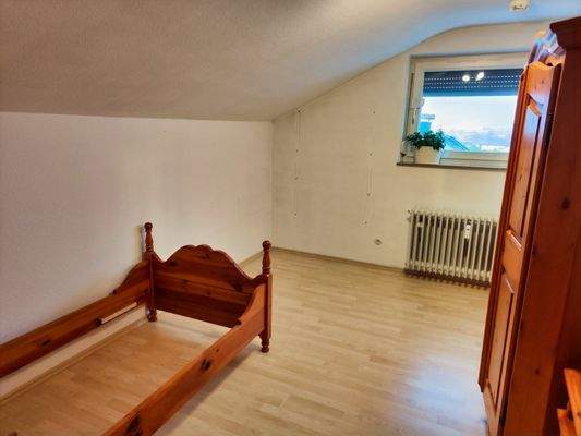 Zimmer im Dachgeschoß