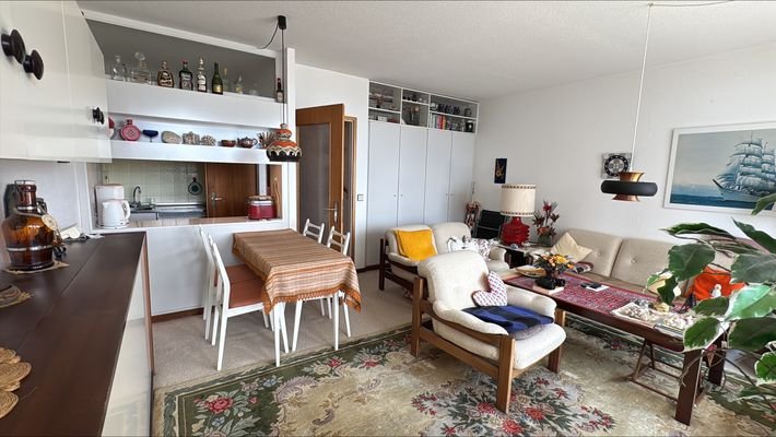 Wohnzimmer 4.jpg