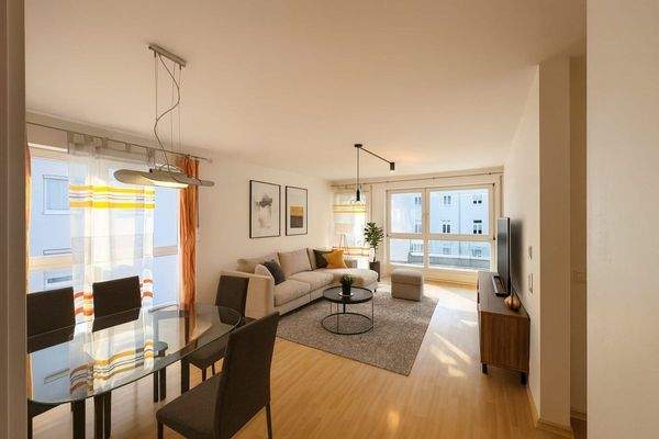 Wohnzimmer und Essbereich Einrichtungsbeispiel 