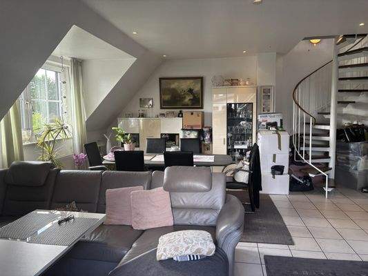 Wohn- und Essbereich - 1. OG