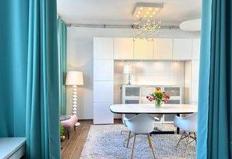 Büro oder Meetingbereich